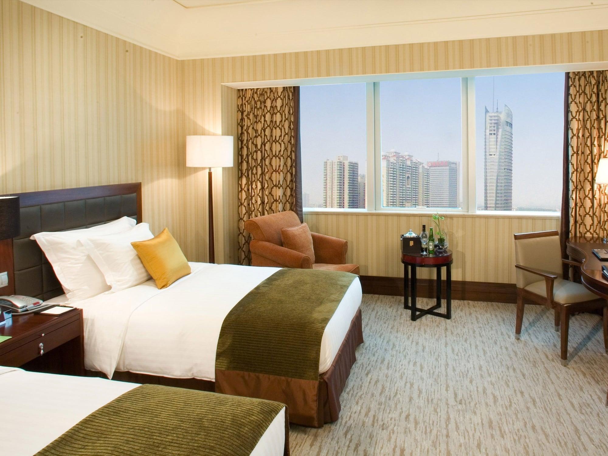 Wuhan Jin Jiang International Hotel Exterior photo