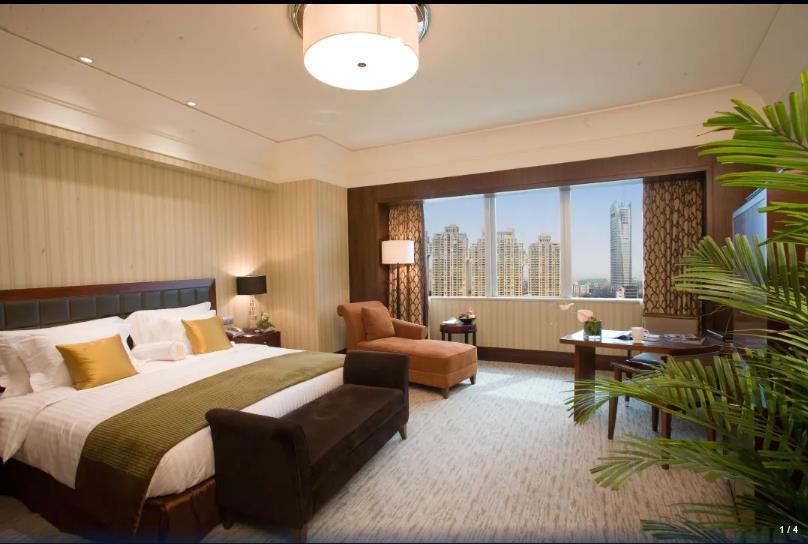 Wuhan Jin Jiang International Hotel Exterior photo