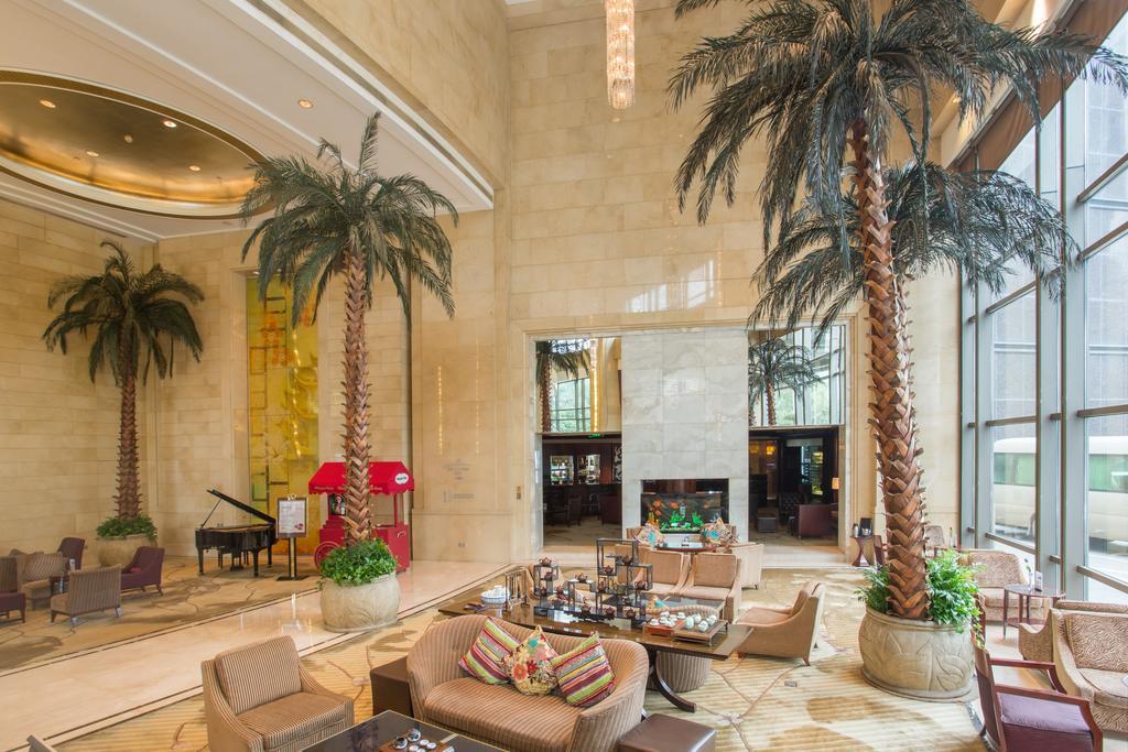 Wuhan Jin Jiang International Hotel Exterior photo